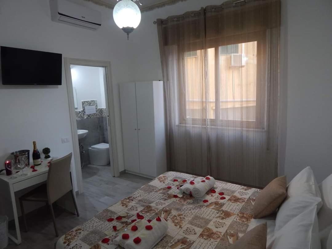 B&B 36 Passi Dal Mare Trapani Buitenkant foto