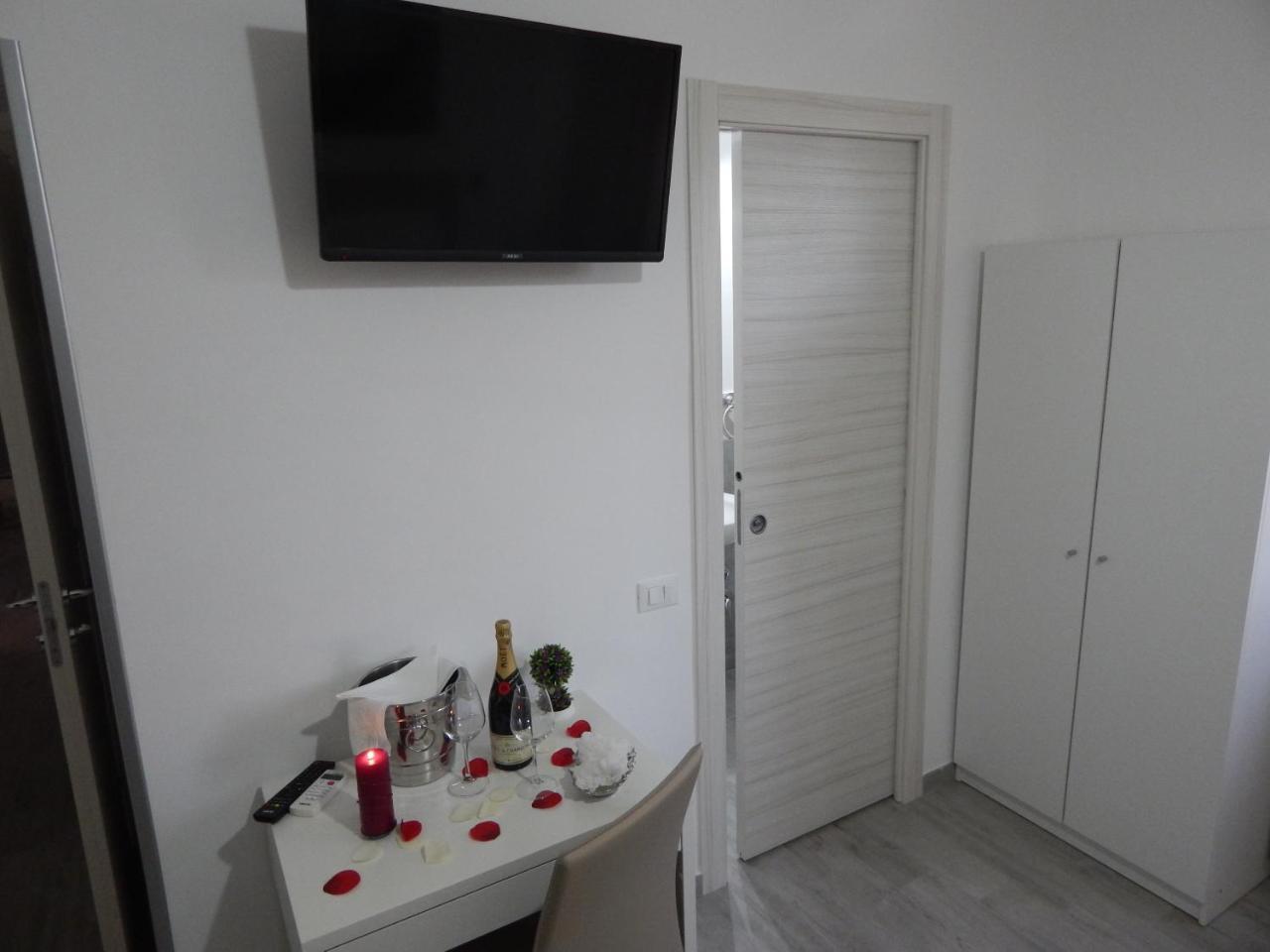 B&B 36 Passi Dal Mare Trapani Buitenkant foto