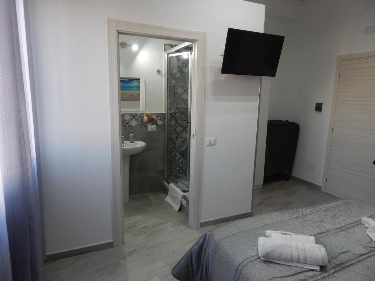 B&B 36 Passi Dal Mare Trapani Buitenkant foto